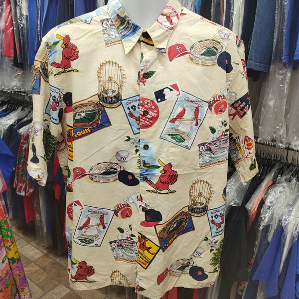 Vintage ST. LOUIS CARDINALS MLB Reyn Spooner Cotton Hawaiian Shirt XL XL3 VINTAGE CLOTHING Vintage ST. LOUIS CARDINALS MLB Reyn Spooner Cotton Hawaiian Shirt XL XL3 VINTAGE CLOTHING
