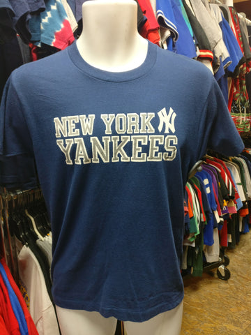 Vintage 80s NEW YORK YANKEES MLB Screen Stars T Shirt M