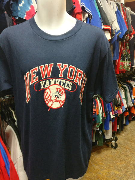 Vintage 80s NEW YORK YANKEES MLB Champion T-Shirt L – XL3 VINTAGE CLOTHING