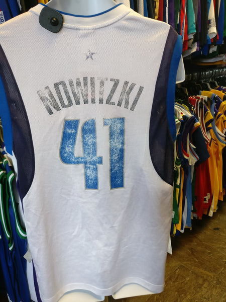 Vintage Nike Team Dallas Mavericks Dirk Nowitzki Jersey #41 Size