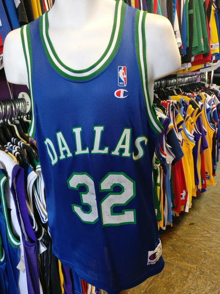 Vintage 90s Dallas Mavericks Jamal Mashburn NBA Champion Basketball Jersey  Small