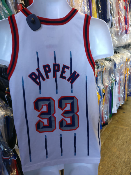 Scottie Pippen · 柏賓NBA Houston Rockets GU/GI Jersey, 運動產品, 運動與體育, 運動與體育-  球拍和球類運動- Carousell