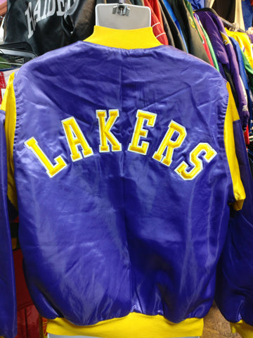Vtg 80s LOS ANGELES LAKERS NBA Chalk Line Back Patch Nylon Jacket M - #XL3VintageClothing
