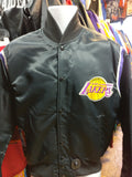 Vtg 80s LOS ANGELES LAKERS NBA Pyramid Back Patch Nylon Jacket M(Mint) - #XL3VintageClothing
