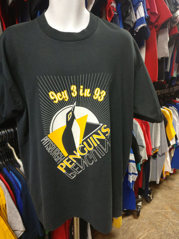 Vintage '93 PITTSBURGH PENGUINS NHL Icy 3 in 93 Best T-Shirt XXL