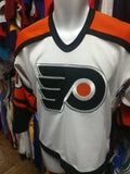 Vintage #20 RJ UMBERGER Philadelphia Flyers NHL CCM Jersey YXL