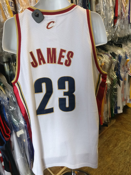 Vtg #23 LEBRON JAMES Cleveland Cavaliers NBA Reebok Authentic Jersey48