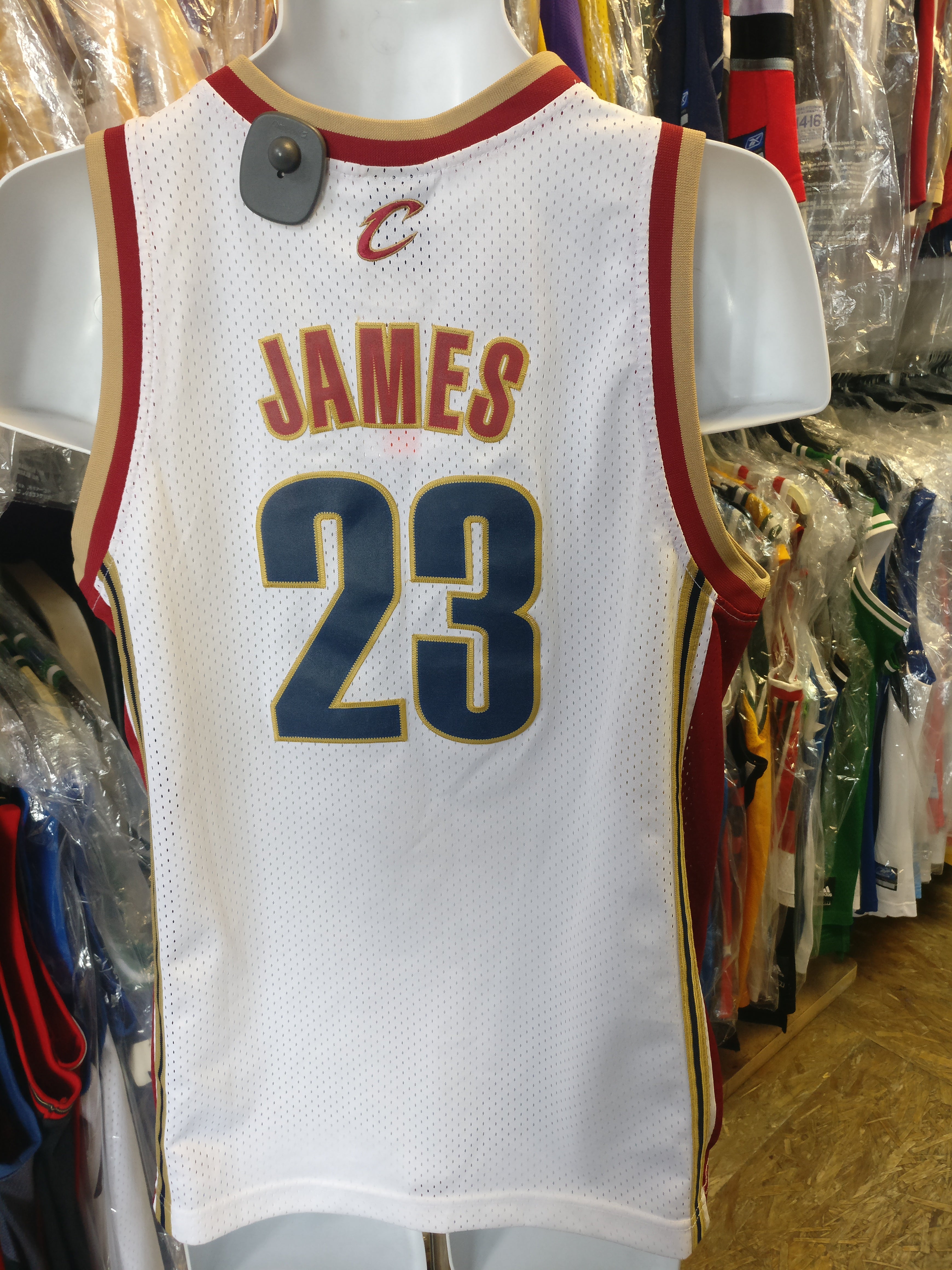 Vintage #23 LEBRON JAMES Cleveland Cavaliers NBA Nike Jersey